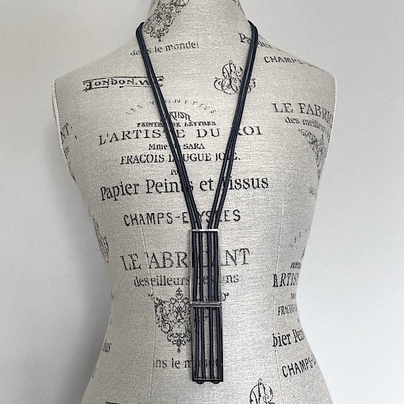 TWOA Long Statement Necklace - Picture 2 of 9